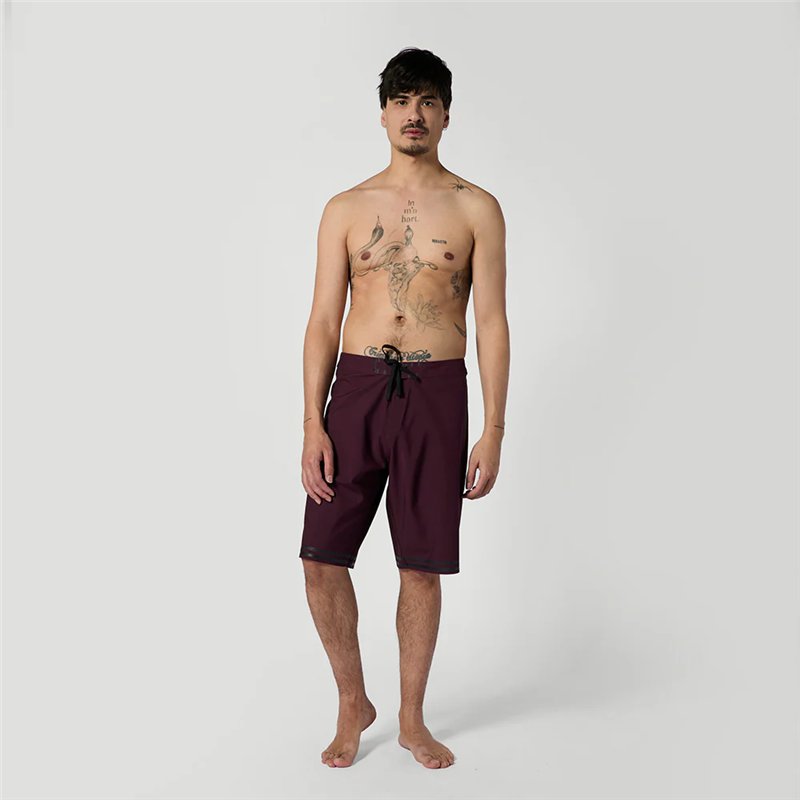 Mystic Truce Boardshort oxblood red
