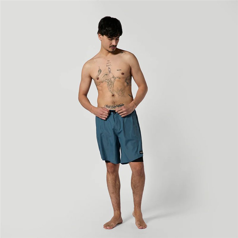 Mystic Sacred Boardshort tidal blue