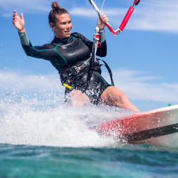 1202100  - Slingshot Celero 2020