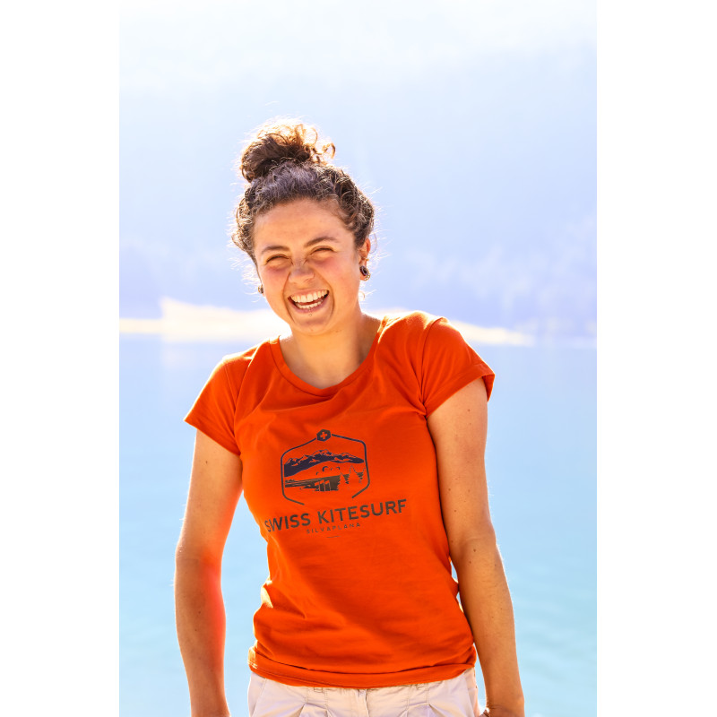 Swiss Kitesurf Spot Tee woman rusty red